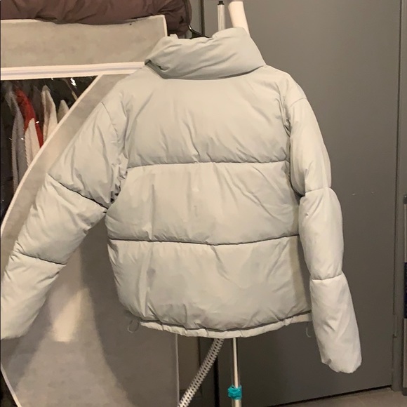 Women’s Express Puffer Jacket - Picture 2 of 8